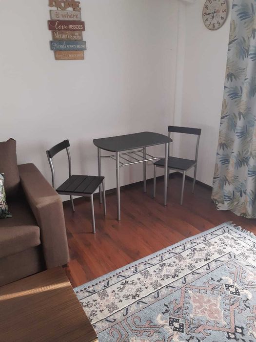 Inchiriez garsoniera