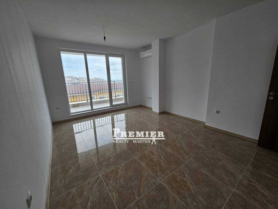 Продава се Двустаен апартамент в Свети Влас - 72 кв.м за 2105 €/кв.м - Снимка #12