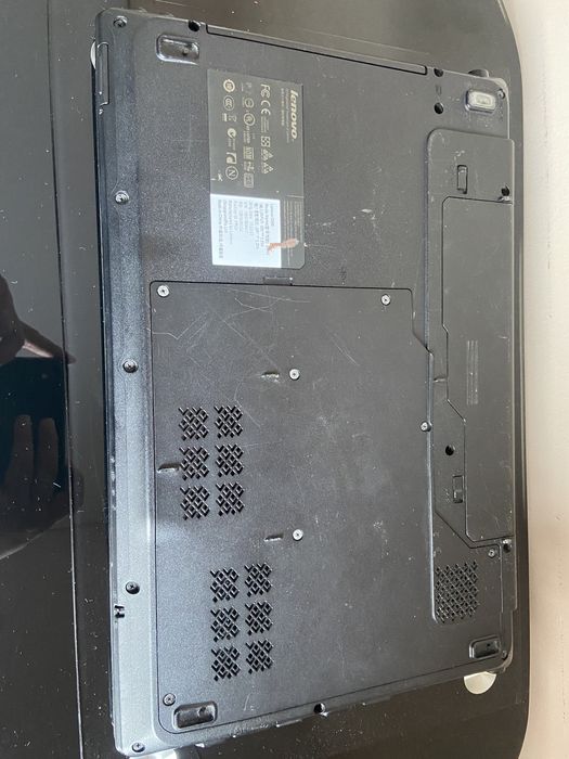 Ноутбук Lenovo G560
