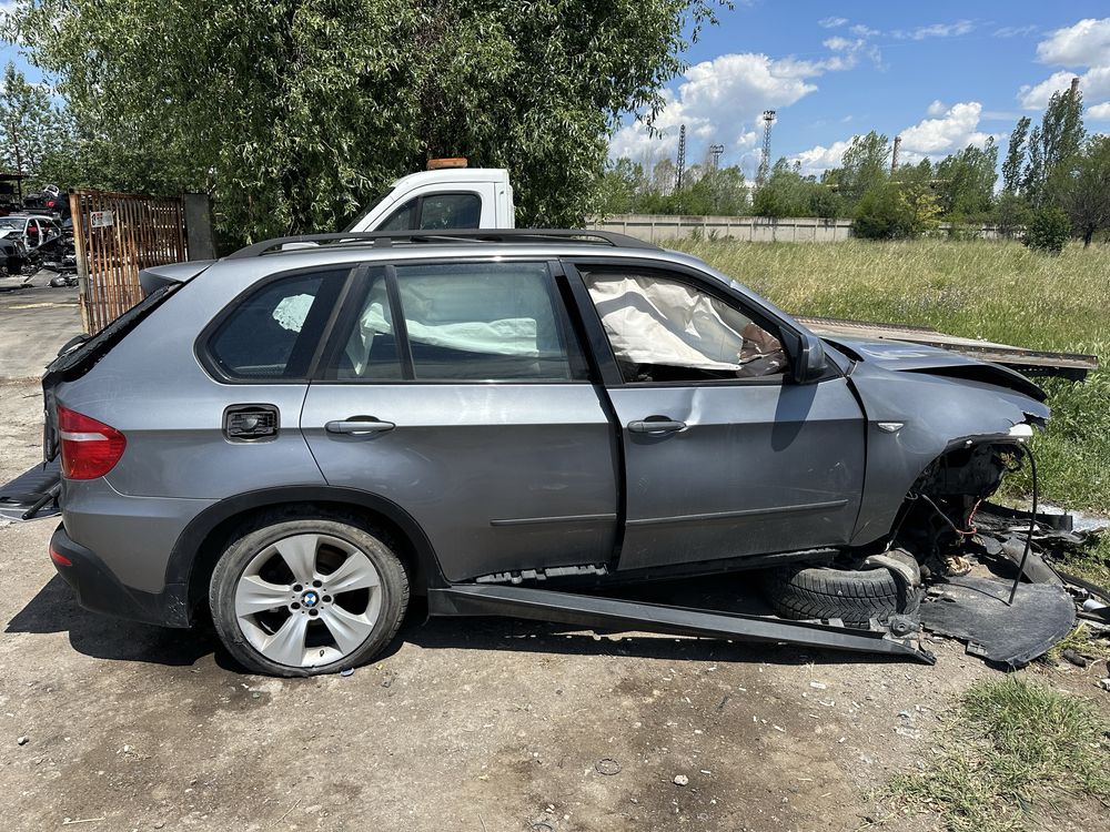 Бмв Х5 Е70 235кс на части Bmw X5 E70