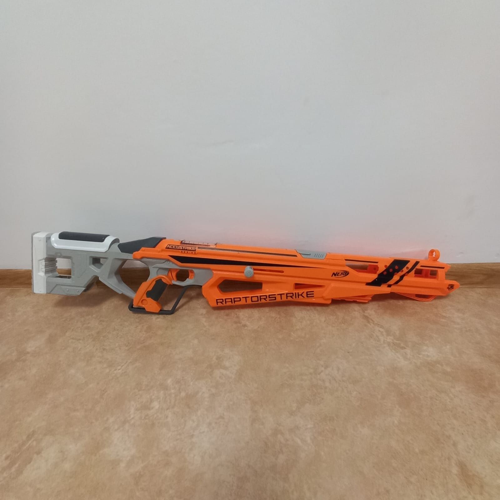 Продам игрушку "NERF"