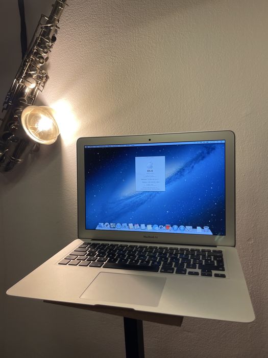 Vand Macbook Air 2013