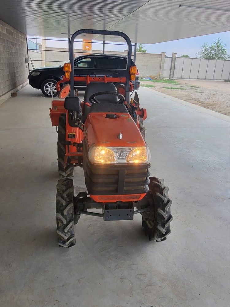 Трактор культиватор KUBOTA из Японии
