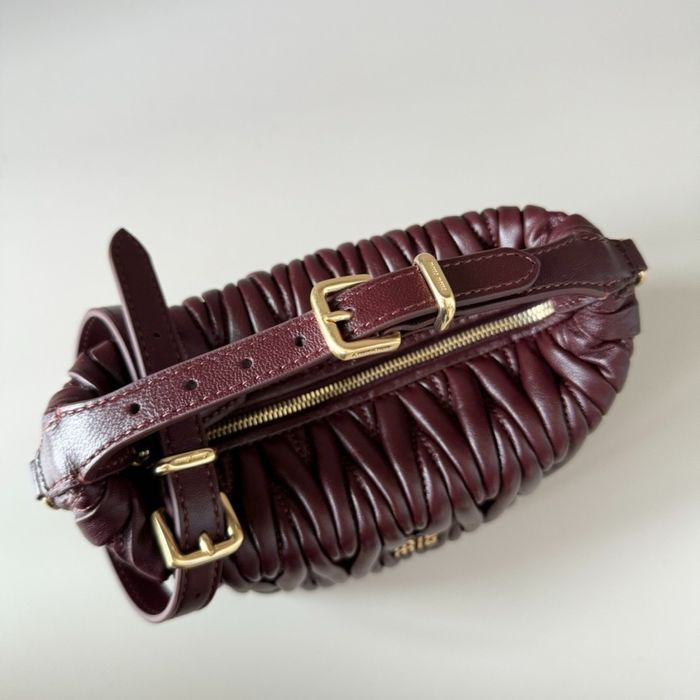 Geanta MiuMiu matelassé