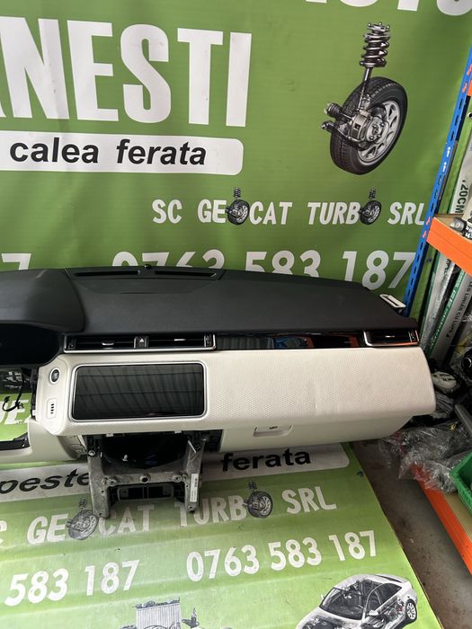 Dispaly navigație Range Rover Velar