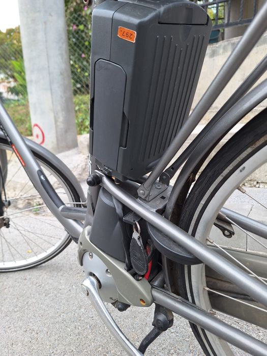 Bicicleta electrică