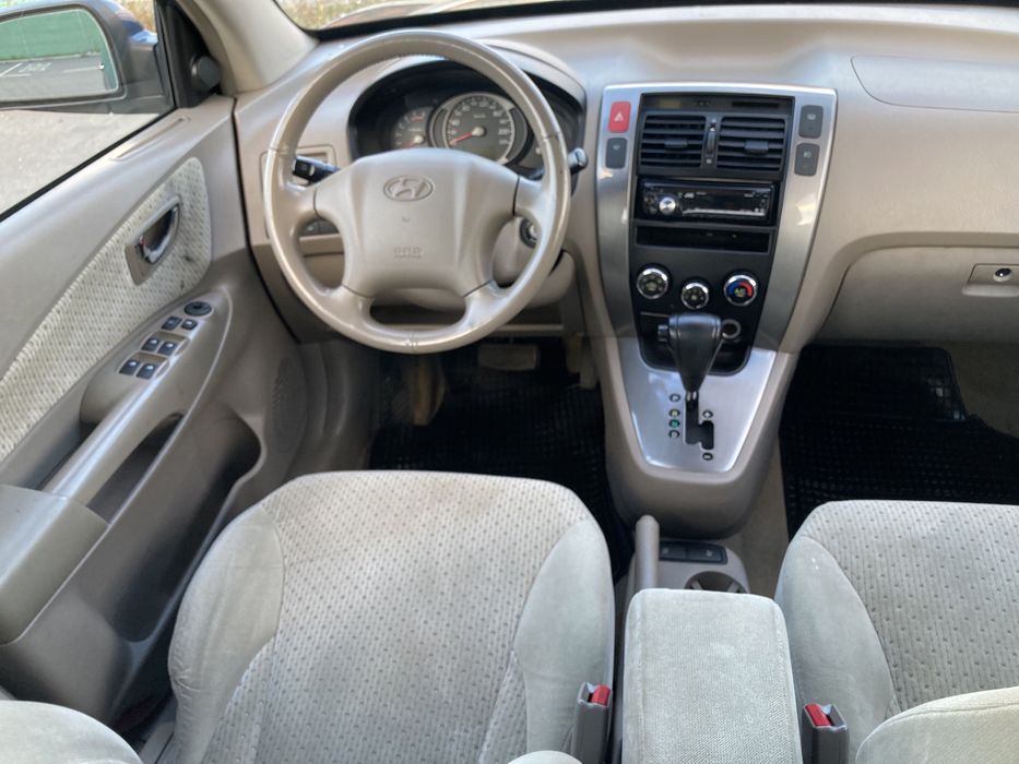 Vand Hyundai Tucson 2.0 CRDi ; AUTOMAT ; 4x4