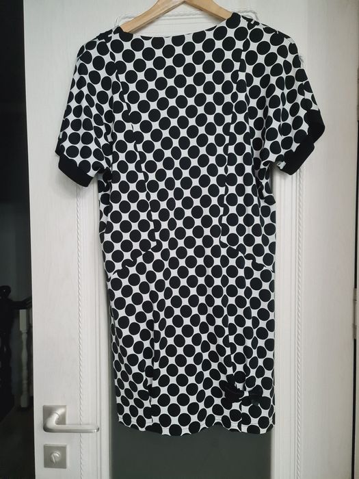 Продам женские вещи