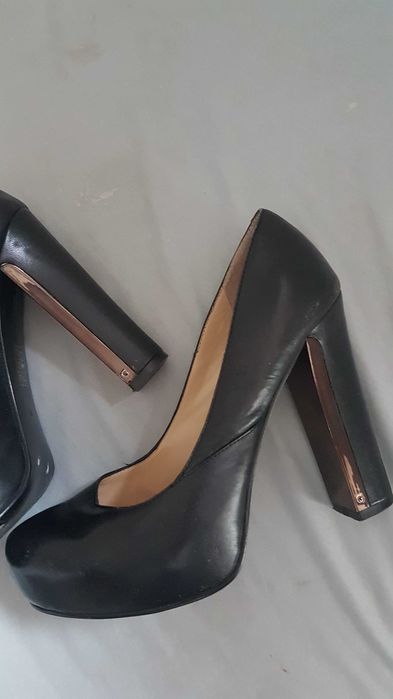 Pantofi si botine nr 35