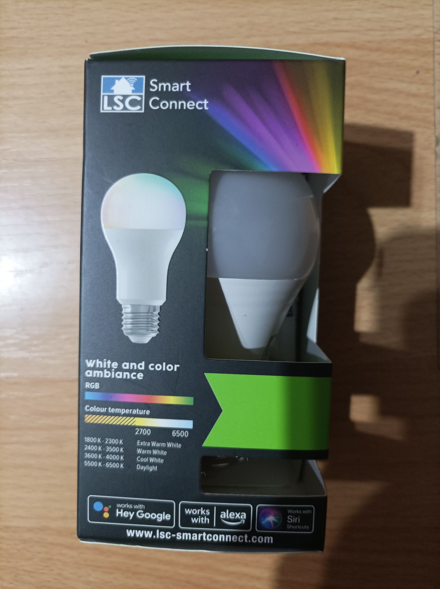 LSC Smart RGB Connect интелигентна многоцветна LED крушка