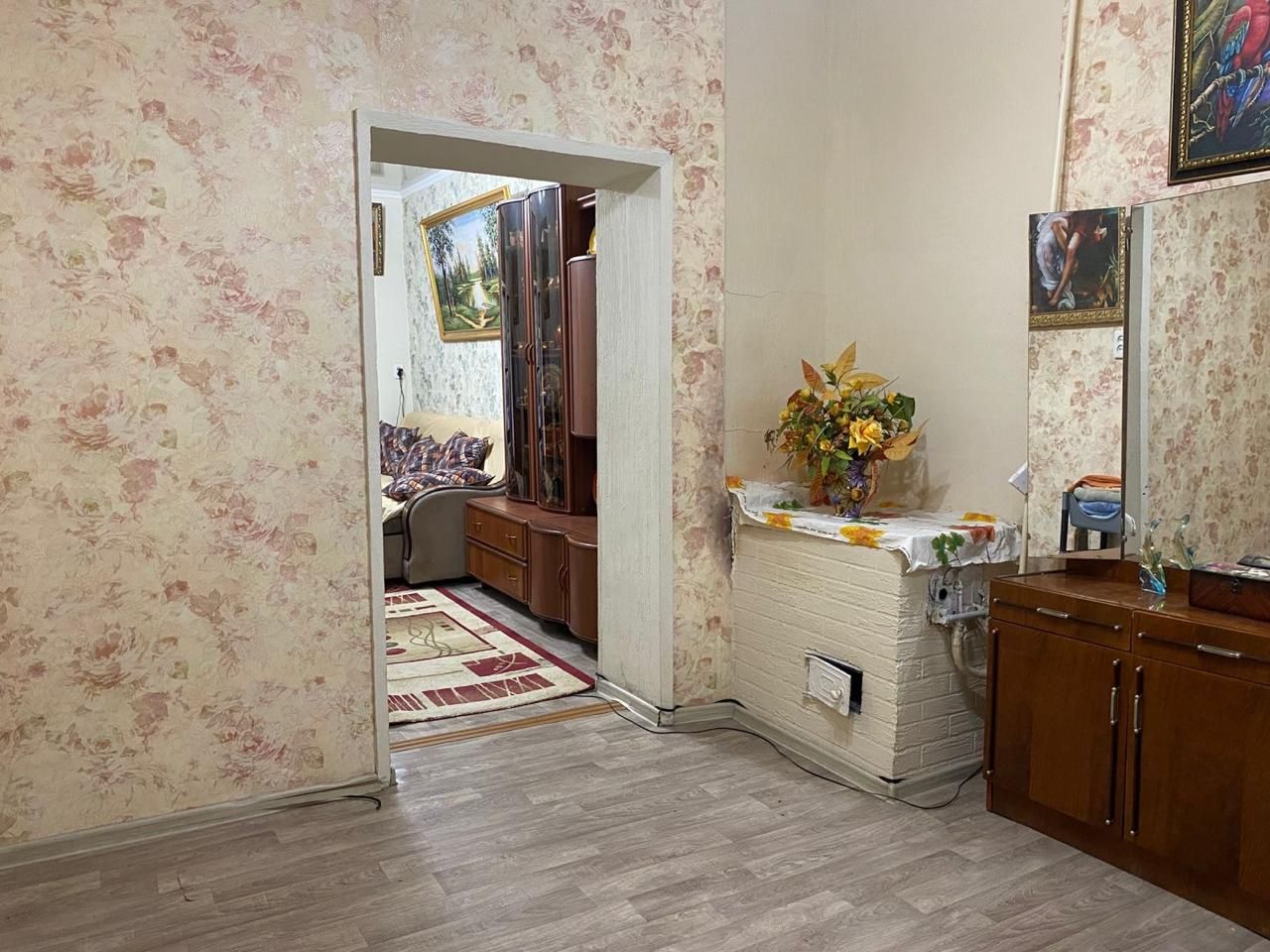 Продам дом барачного типа ,за 13 млн с хорошим ремонтом,