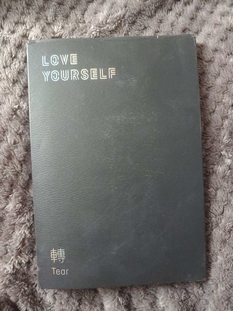 Album BTS Love Yourself Tear ver. R