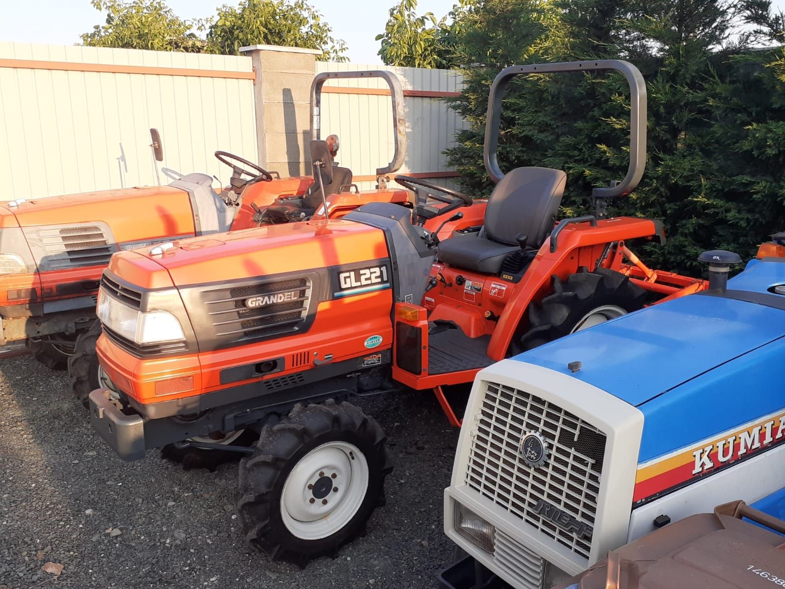 Tractor japonez yanmar kubota 23cp 4x4