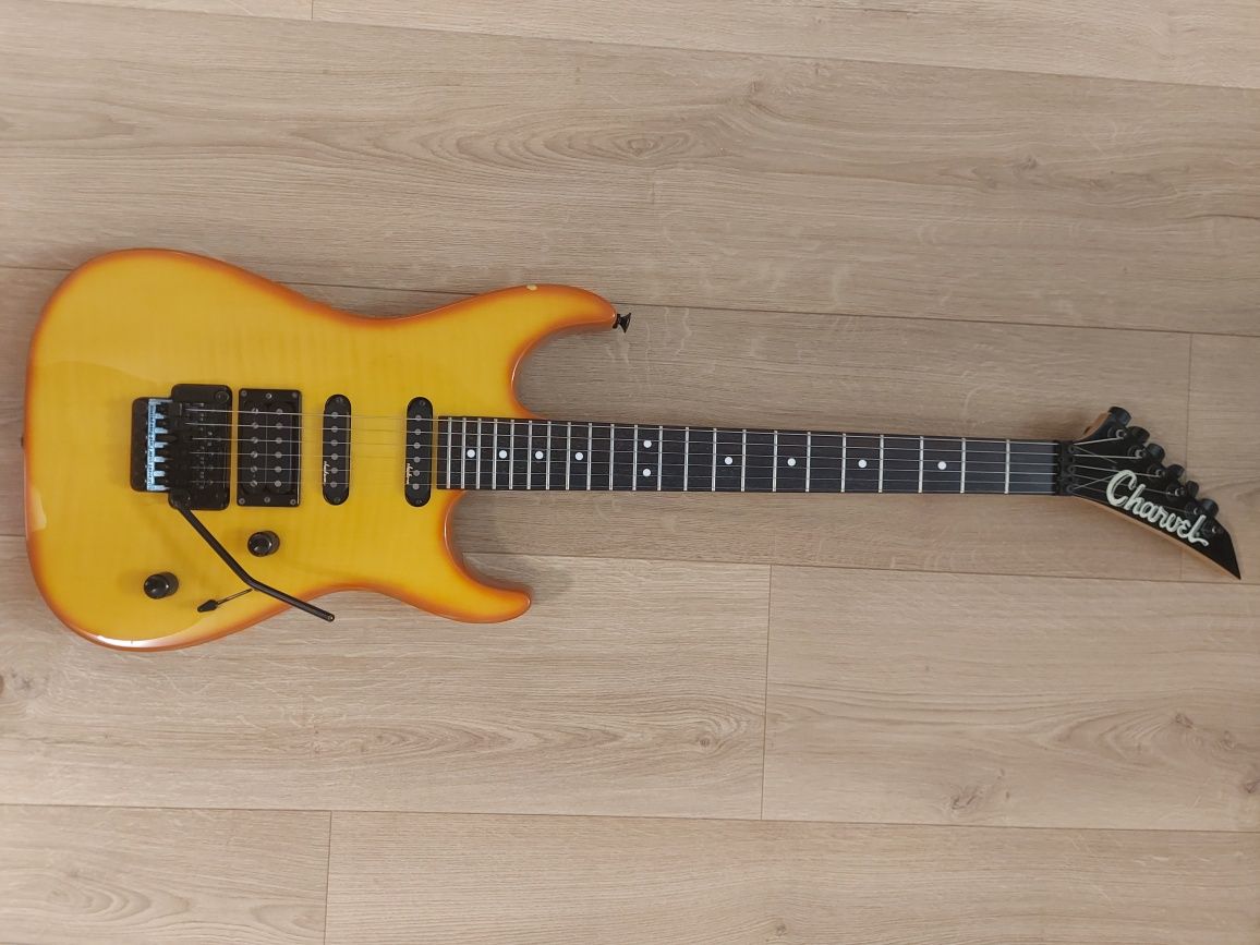 Charvel 375 Delux made in Japan