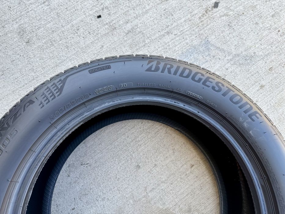 Anvelope vara 235.55.18’ Bridgestone ca noi -‘24