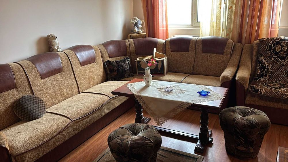 Se vinde 2 camere