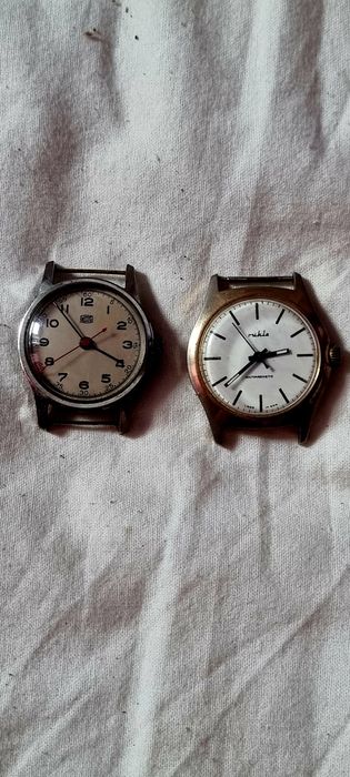 Ceasuri mecanice Umf Ruhla