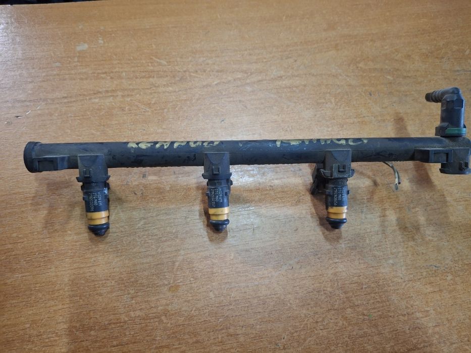 Injectoare rampă Renault Megane Scenic 1.6 Benzina 1996-2003