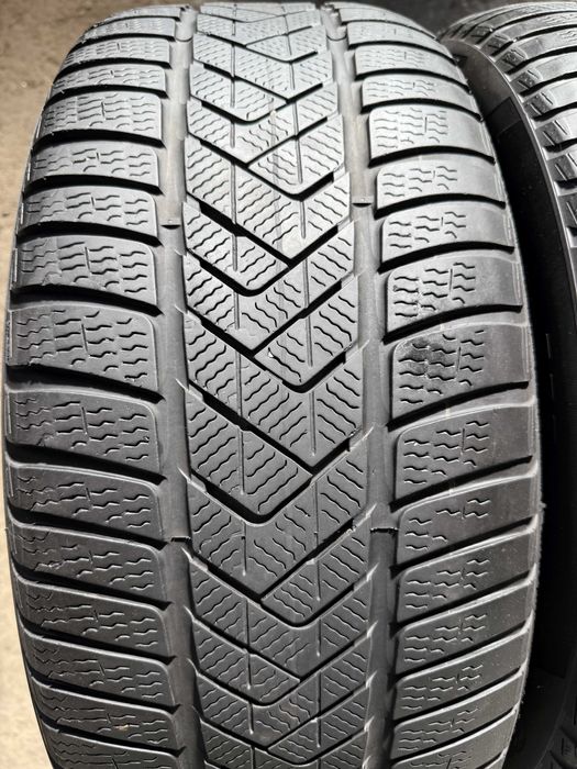 2x Anvelope Iarna 275/45 R20 runflat - Pirelli Scorpion Winter RSC run