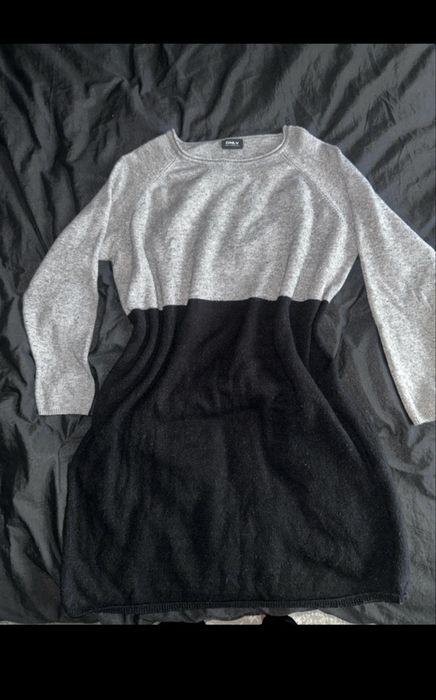 Pulover lung foarte frumos si calduros