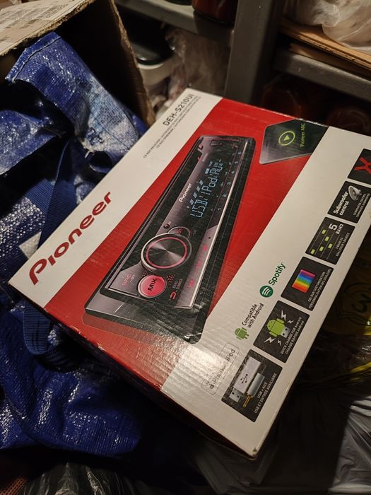 Radio CD USB player Pioneer