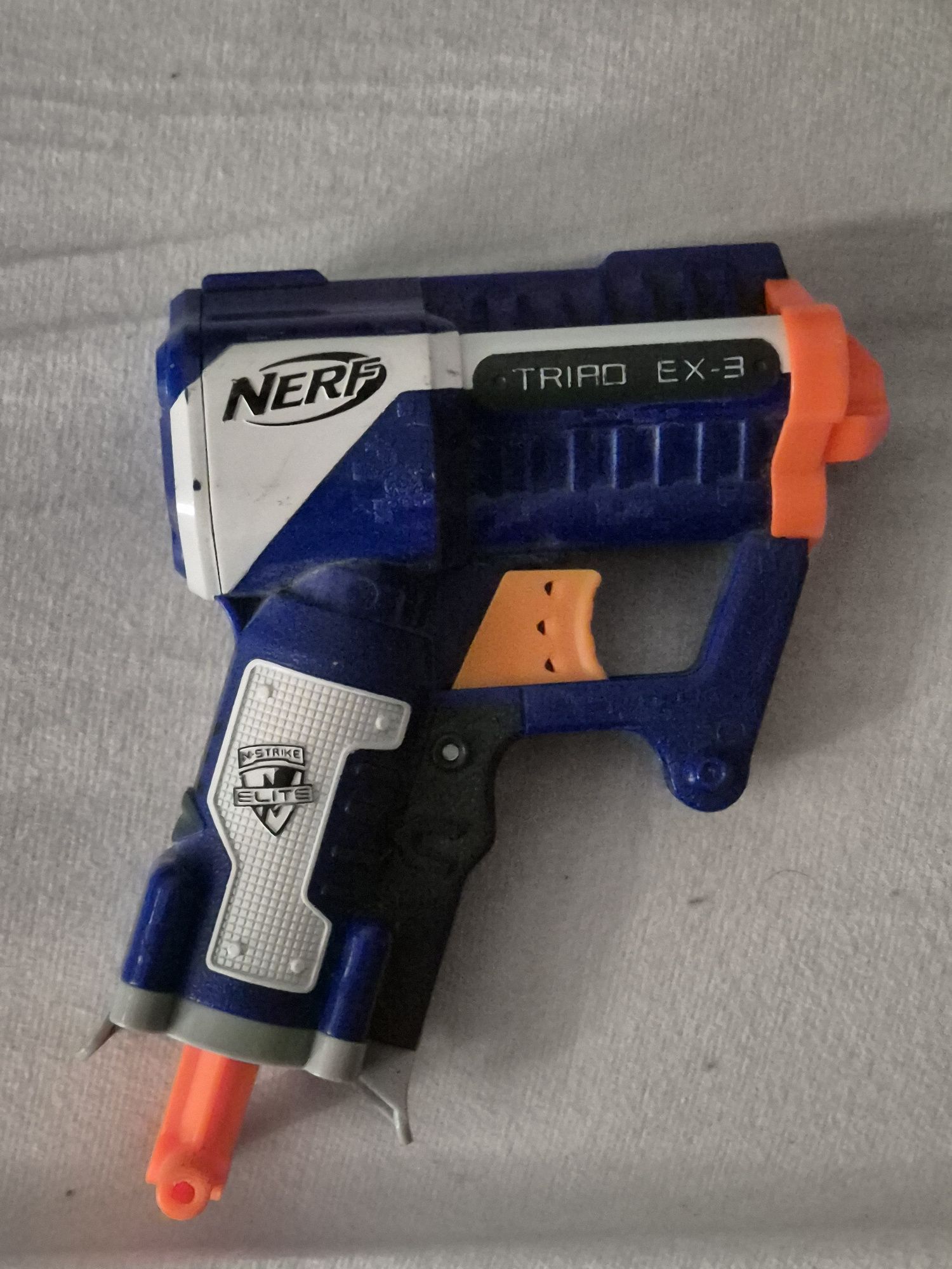 Colectie pusti Nerf