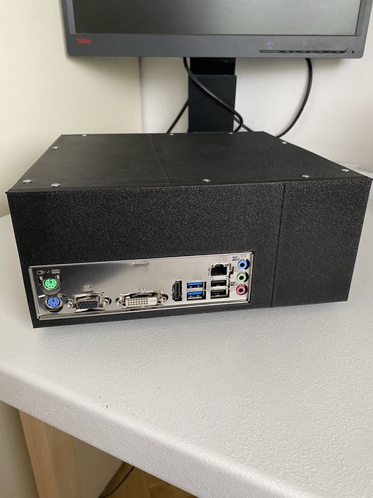 Настолен компютър