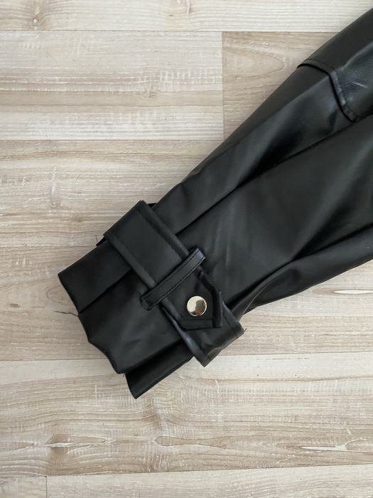 Дамско кожено яке