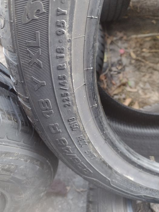 Нови 2бр.225/45/18 Uniroyal RS3 dot0619 RFT