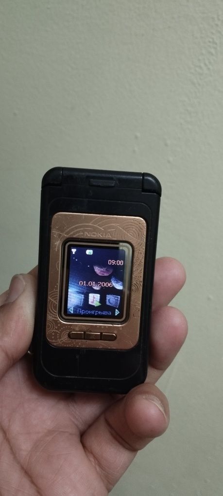 Продается,  samsung 56 10,  nokia 311, Nokia 2600