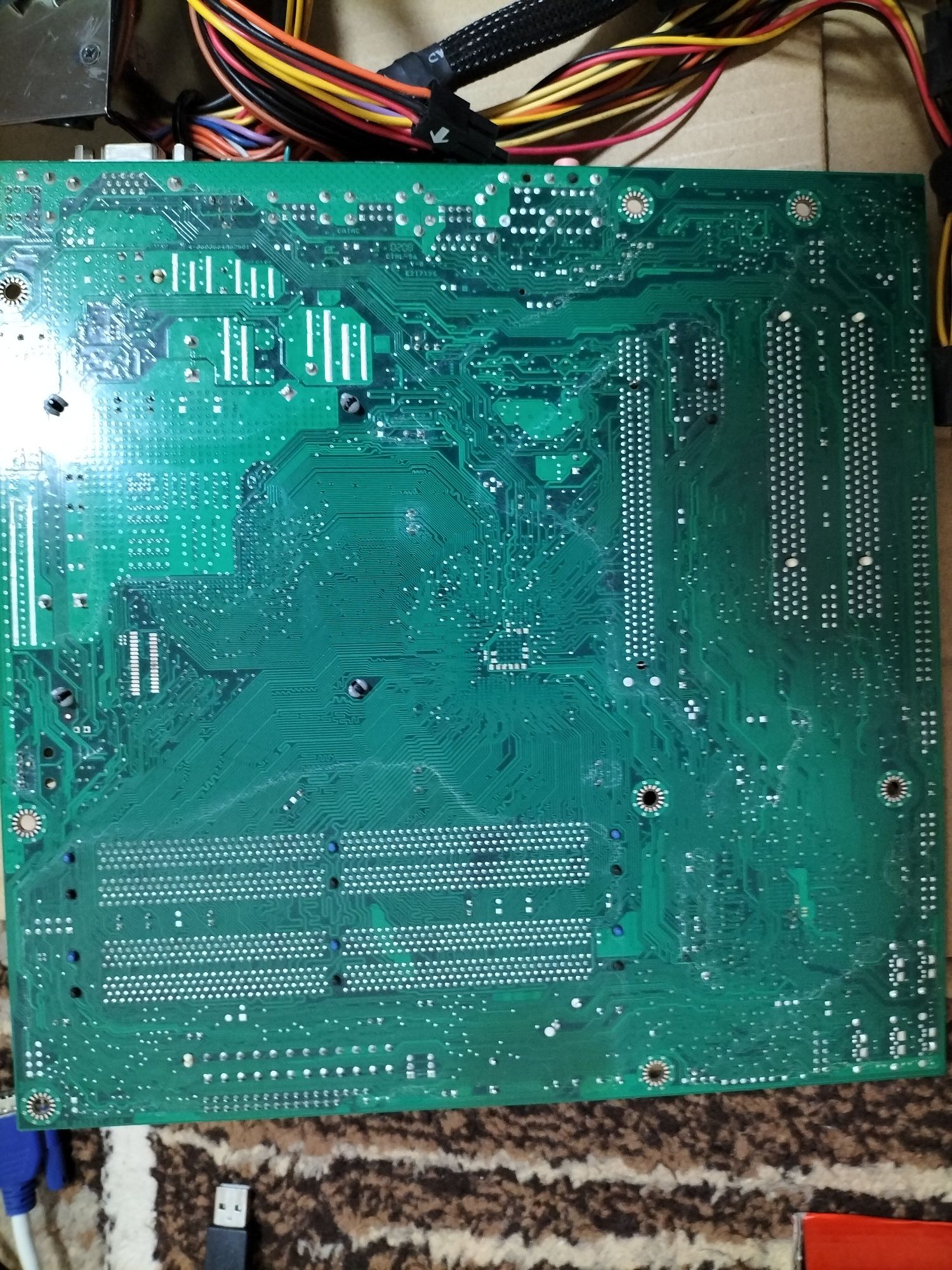 Placa de baza Intel EM64T   Socket 775
