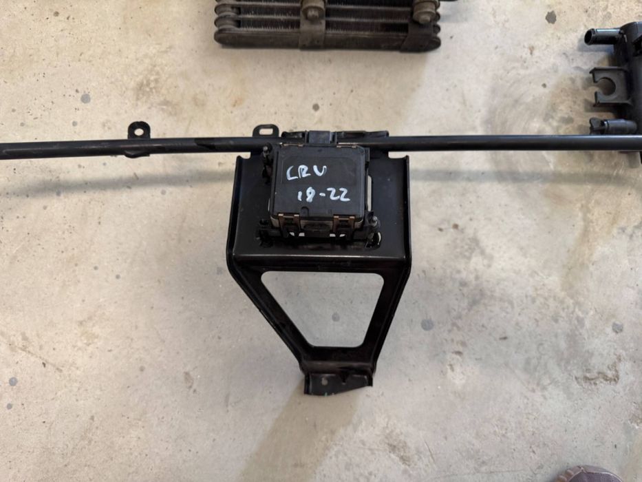 Radiator AC / Intercooler / Distronic / Honda CR-V Cr v Facelift