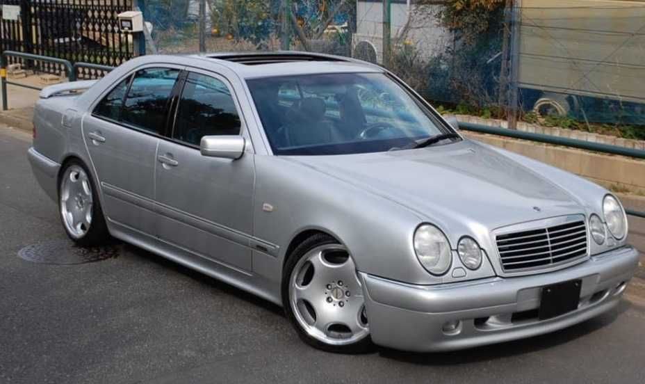 Комплект Бампер Пороги Мерседес W210 Carlsson