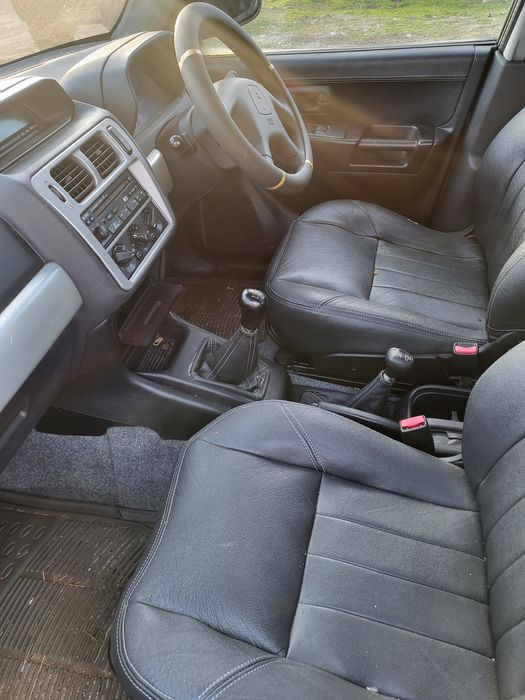 Vind Mitsubishi Pajero  Pinin