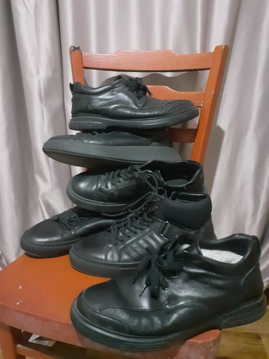 Продам ботинки мужские, фирменные  кожа