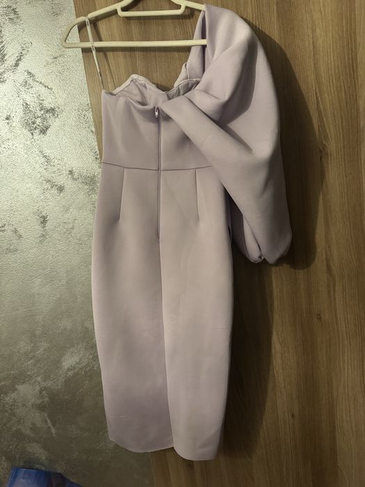 Рокля цвят люляк Asos Design