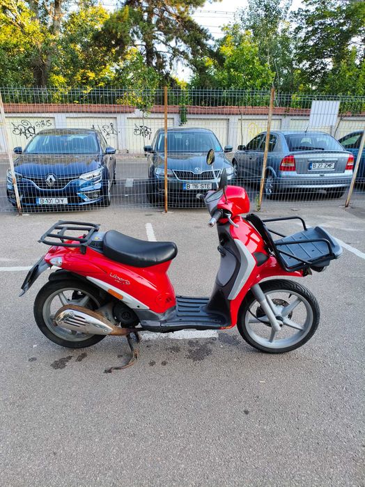 Vând scuter Piaggio liberty 50cc/2016