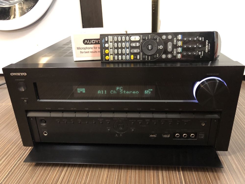 Onkyo TX-NR809 качествен ресивър