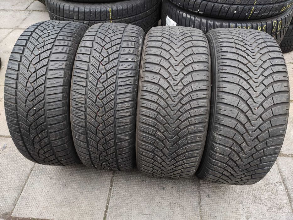 4бр Зимни Гуми 215 55 16 - Falken i Dunlop