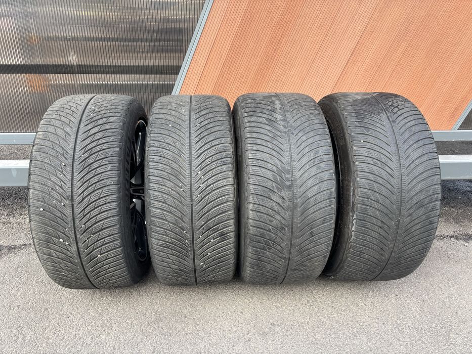 Jante ORIGINALE BMW 5x112 F90 M5 Cauciucuri Iarna 265 / 285 40 R19 M+S