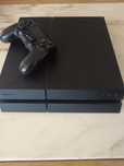 Vând Ps4 slim + 5 jocuri