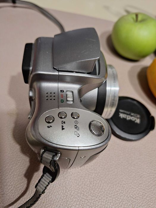 Kodak EasyShare Z740 digital camera japan ceas data ora