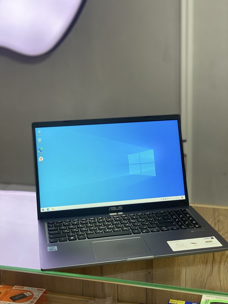 Ноутбук Asus Vivobook•Core i3-10•8GB ОЗУ•256GB SSD