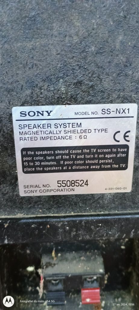 Vând sau schimb cu valiza L box...Boxe Sony .