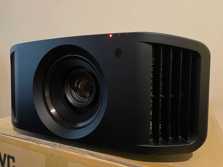 Videoproiector JVC DLA-N7