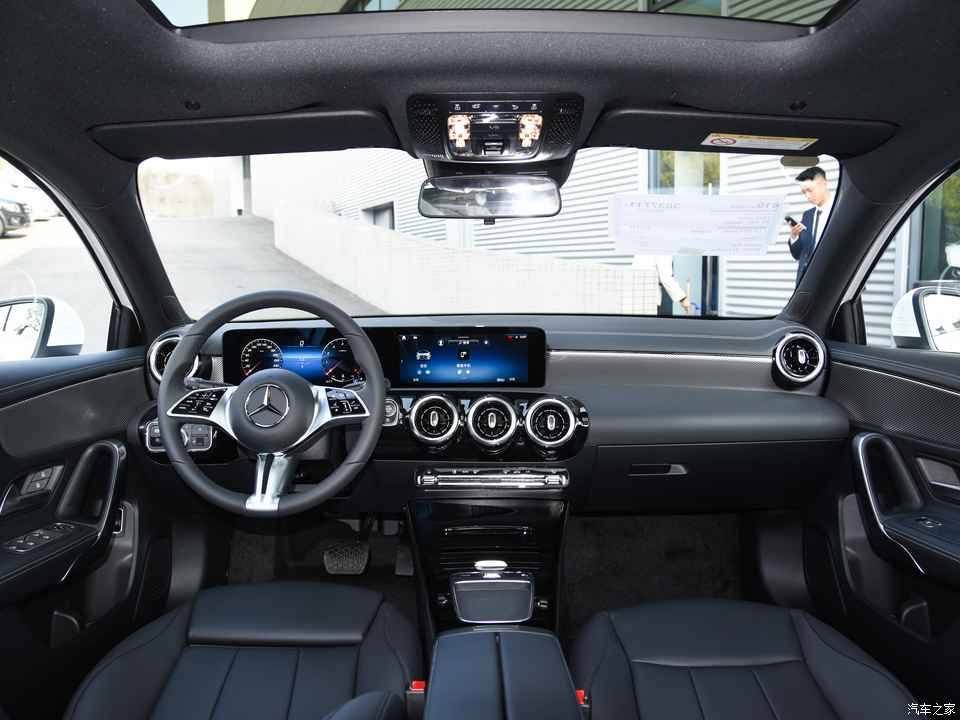 Gonzo Motors - Mersedes Benz A180L 2024