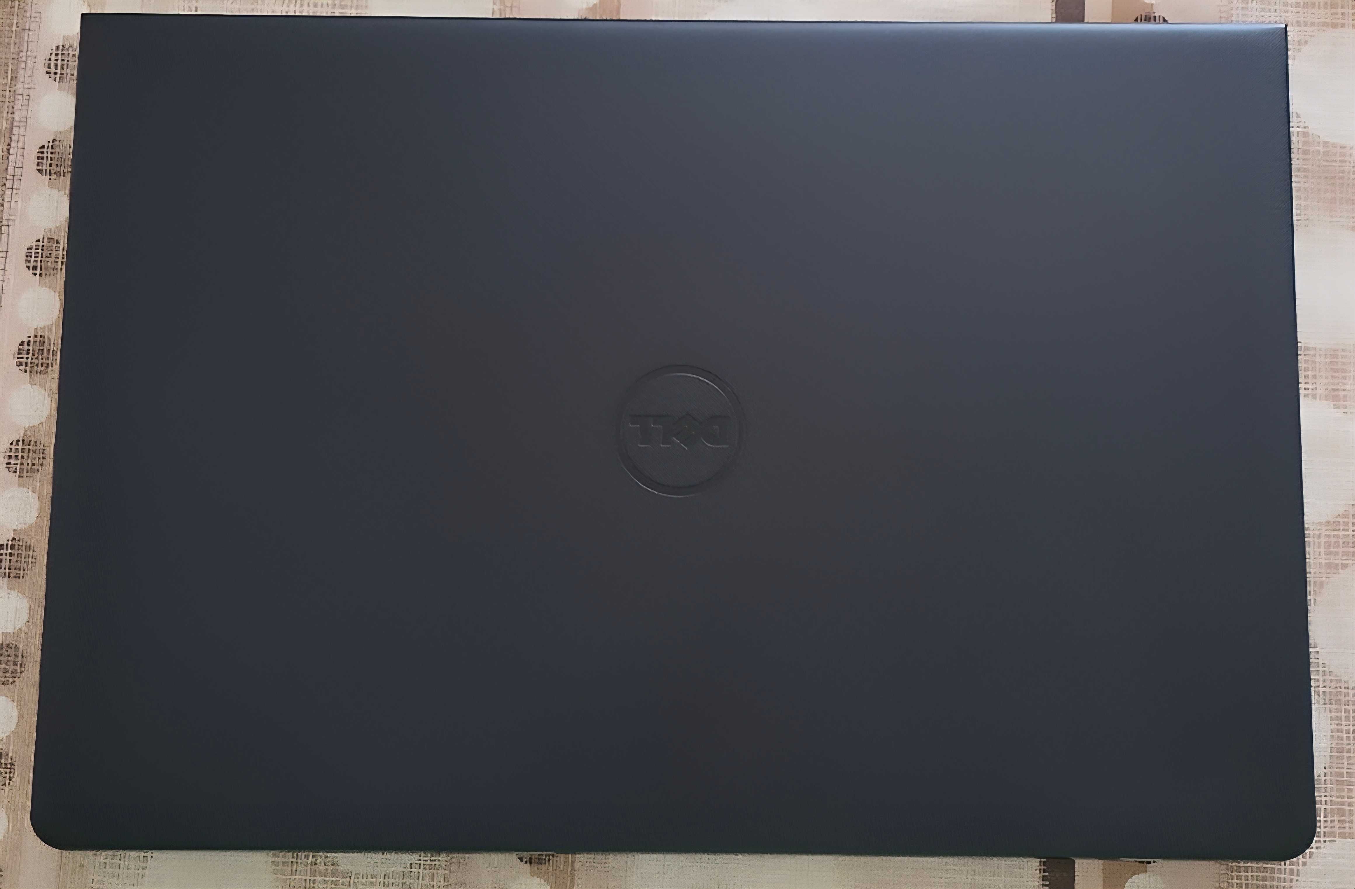 Продавам Dell Inspiron 15-3567 – i3 / 8GB / SSD / Full HD / Windows 11
