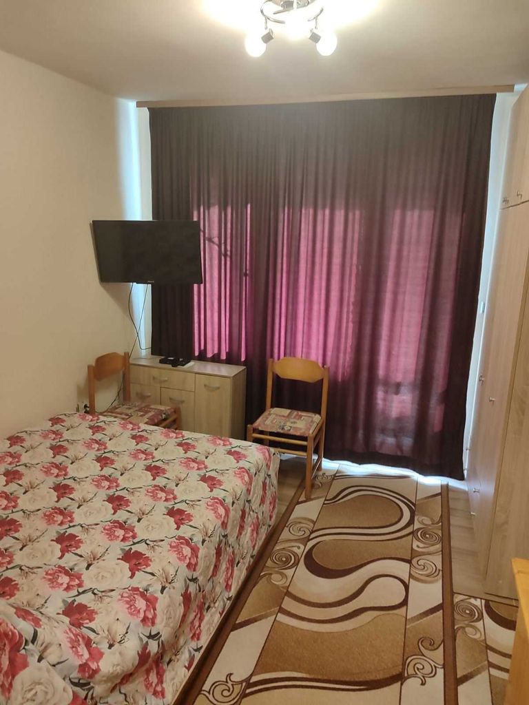 Продава се Четиристаен апартамент в Варна, Бизнес хотел - 115 кв.м за 1644 €/кв.м - Снимка #3