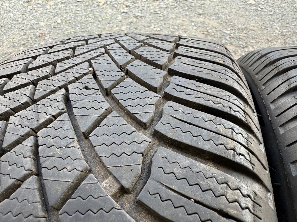4бр. Зимни Гуми С Борд 205/50R/17 -BRIDGESTONE-DOT:1823+3821-6.7м+6.3м