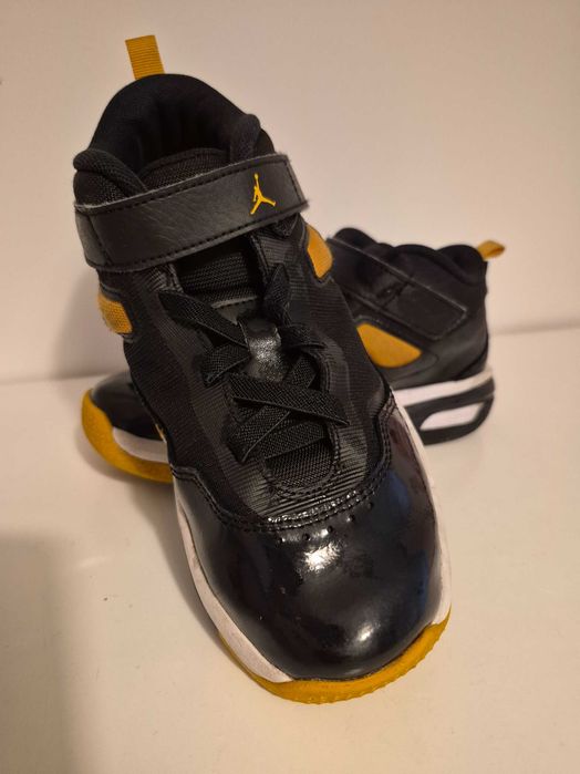 Детски  есенни маратонки Nike  Jordan Stay Loyal 3